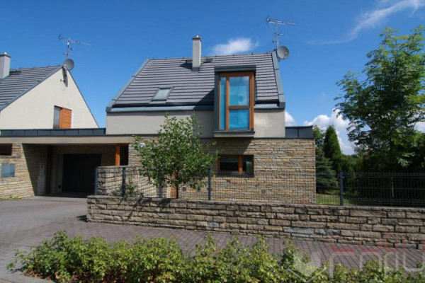 krakowski, Mogilany, Parkowe Wzgórze, **Mogilany**Parkowe Wzgórze**140 m2**Dom do wynajęcia ***