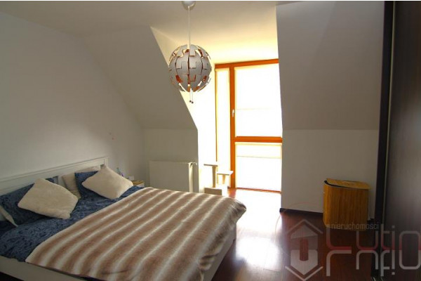 krakowski, Mogilany, Parkowe Wzgórze, **Mogilany**Parkowe Wzgórze**140 m2**Dom do wynajęcia ***