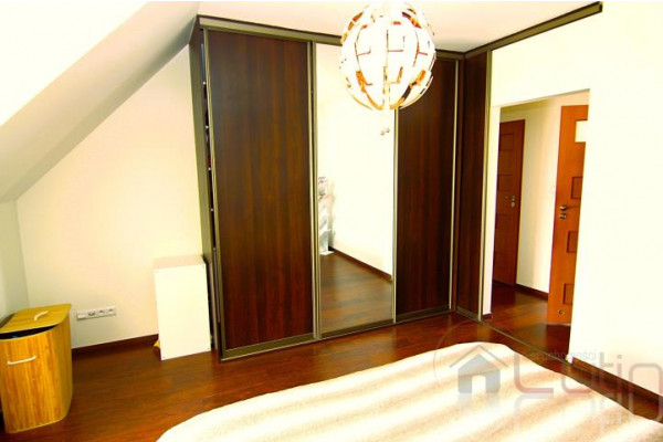 krakowski, Mogilany, Parkowe Wzgórze, **Mogilany**Parkowe Wzgórze**140 m2**Dom do wynajęcia ***