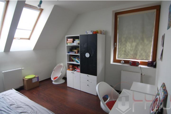 krakowski, Mogilany, Parkowe Wzgórze, **Mogilany**Parkowe Wzgórze**140 m2**Dom do wynajęcia ***