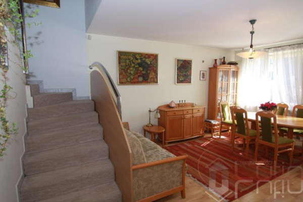 Kraków, Krowodrza, Armii Krajowej, **Słoneczne, Przestronne**4 Pokoje**Dwupoziomowe