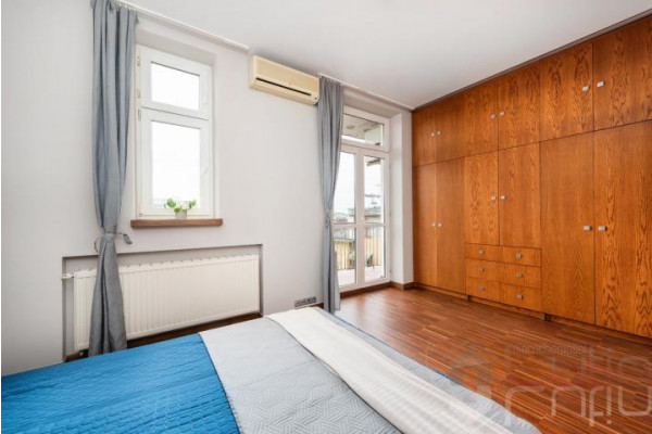 Kraków, Krowodrza, Mazowiecka, Rozkładowy--Do wejścia--świetna lokalizacja****