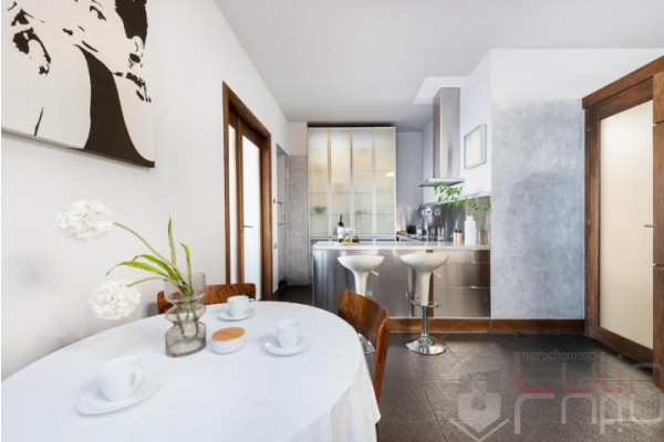 Kraków, Krowodrza, Mazowiecka, Rozkładowy--Do wejścia--świetna lokalizacja****