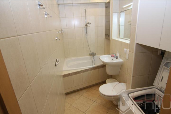 Kraków, Grzegórzki, Widok, Do wynajęcia**3 pokoje**Dąbie**Śliczne