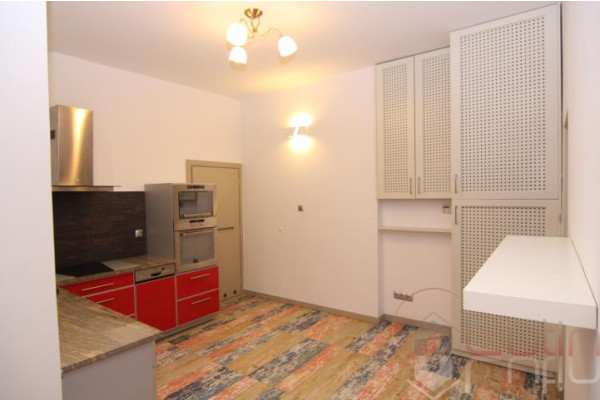 małopolskie, Krak&oacute;w, Stare Miasto, Henryka Siemiradzkiego, Do wynajęcia 32 m2--Uczelnie--Stare Miasto