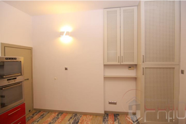 Krak&oacute;w, Stare Miasto, Henryka Siemiradzkiego, Do wynajęcia 32 m2--Uczelnie--Stare Miasto