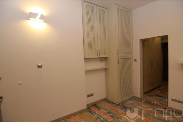 Krak&oacute;w, Stare Miasto, Henryka Siemiradzkiego, Do wynajęcia 32 m2--Uczelnie--Stare Miasto