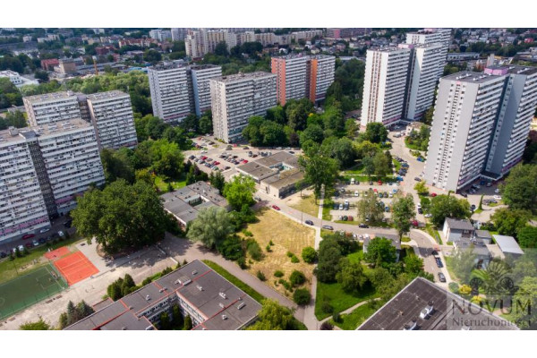 Katowice, JEDYNA W KATOWICACH TAKA CIEKAWA DZIAŁKA