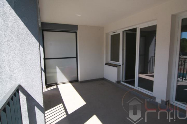 Krak&oacute;w, Wzg&oacute;rza Krzesławickie, Niebyła, **Duże mieszkanie z tarasem i balkonem**Stan deweloperski
